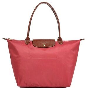 Longchamp Large Le Pliage Tote- in fig! The best classic tote- used only once!